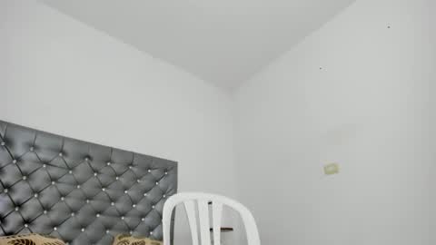 Mikelsen online show from 3, 2, 2025