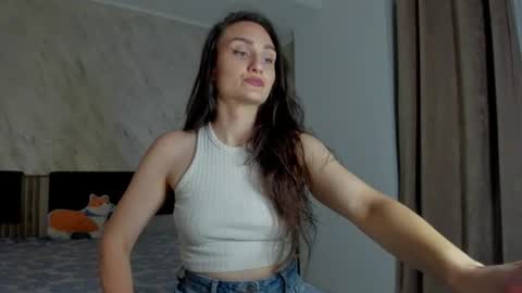 Snapshot of amiraanne chatting on 15, 7, 2026 AmiraAnne online show from 15, 7, 2026