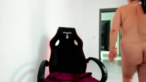 Amiraisa online show from 14, 1, 2025