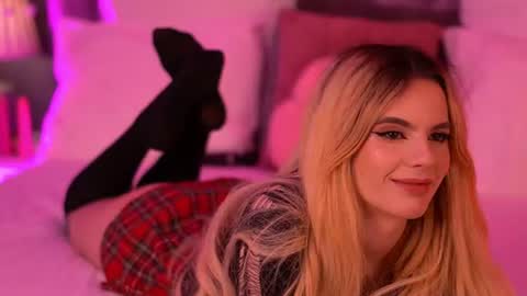 Snapshot of amiralovely chatting on 13, 7, 2026 amiralovely online show from 13, 7, 2026