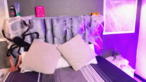 Snapshot of ammber_mjs chatting on 22, 10, 2025 ammber_mjs online show from 22, 10, 2025