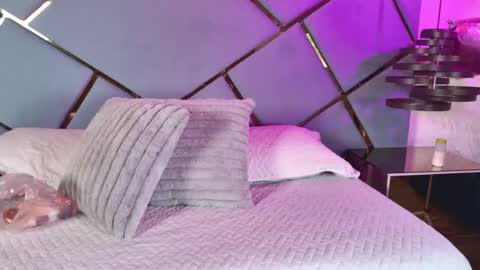 Snapshot of ammy_durand chatting on 6, 10, 2025 ammy durand online show from 6, 10, 2025