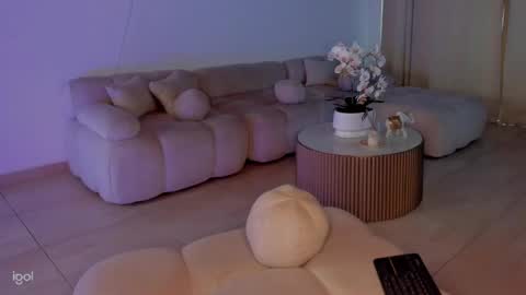 Snapshot of ammy_oxford chatting on 4, 1, 2025 Ammy online show from 4, 1, 2025