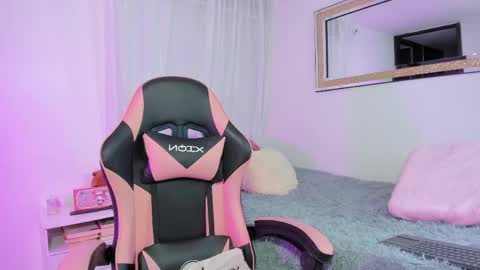 Snapshot of ammy_rodriguez_ chatting on 16, 4, 2026 Ammy online show from 16, 4, 2026