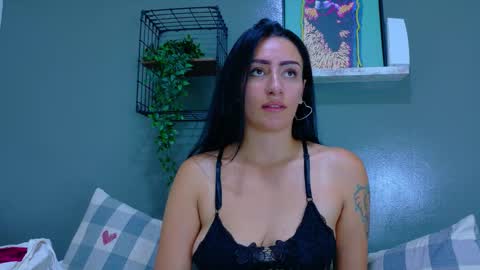 Snapshot of ammyrouse__ chatting on 31, 3, 2026 A M M Y online show from 31, 3, 2026