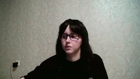 Amomira online show from 4, 3, 2025