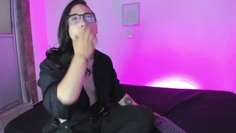 Snapshot of amoneth_xx chatting on 1, 3, 2026 Amoneth online show from 1, 3, 2026