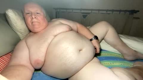 amor196112 online show from 4, 11, 2025