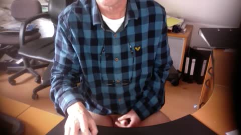 Amor2200 online show from 11, 3, 2025