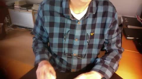 Snapshot of amor2200 chatting on 23, 2, 2026 Amor2200 online show from 23, 2, 2026