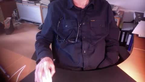 Snapshot of amor2200 chatting on 27, 2, 2026 Amor2200 online show from 27, 2, 2026