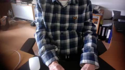 Snapshot of amor2200 chatting on 2, 3, 2026 Amor2200 online show from 2, 3, 2026