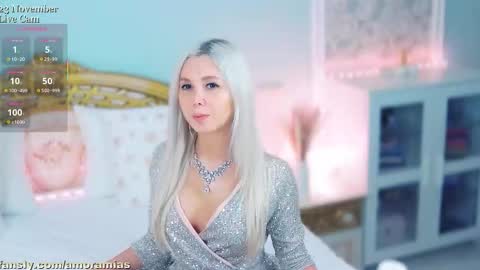  Im the first transgender post-op model on haturbate. I have a new sweet pussy... online show from 23, 11, 2025