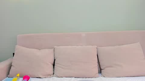 Snapshot of amorbae chatting on 19, 4, 2026 Milena online show from 19, 4, 2026