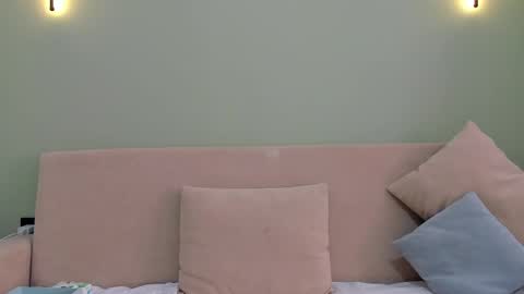 Snapshot of amorbae chatting on 26, 4, 2026 Milena online show from 26, 4, 2026