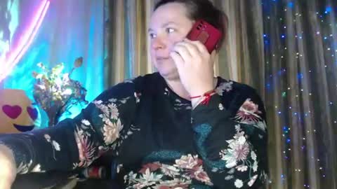amorelara online show from 13, 7, 2026