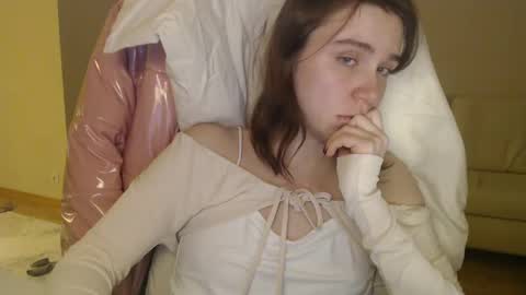 miss unforgettable online show from 25, 2, 2025