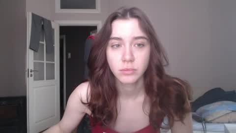 Snapshot of amoremeoww chatting on 6, 5, 2026 miss unforgettable online show from 6, 5, 2026