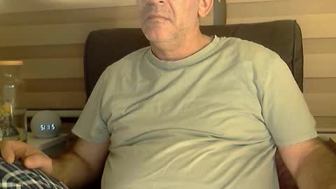 Snapshot of amorlin chatting on 16, 3, 2026 AmorLin online show from 16, 3, 2026