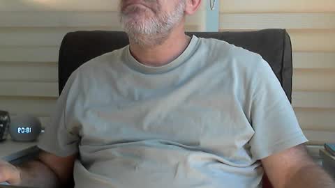 Snapshot of amorlin chatting on 1, 4, 2026 AmorLin online show from 1, 4, 2026