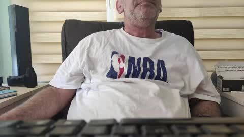 Snapshot of amorlin chatting on 7, 4, 2026 AmorLin online show from 7, 4, 2026