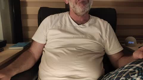 Snapshot of amorlin chatting on 20, 4, 2026 AmorLin online show from 20, 4, 2026