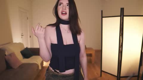 Snapshot of amourdemavie_ chatting on 18, 2, 2026 Ada online show from 18, 2, 2026