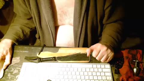 amslave4f online show from 21, 2, 2025