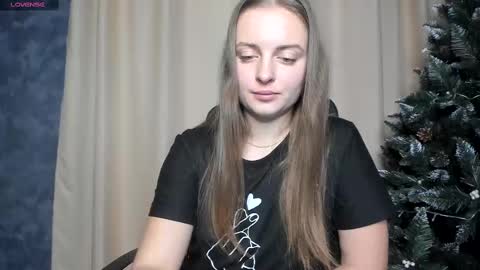 Snapshot of amy___reid chatting on 2, 12, 2024 Amy Reid online show from 2, 12, 2024
