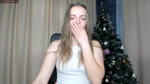 Snapshot of amy___reid chatting on 25, 12, 2024 Amy Reid online show from 25, 12, 2024