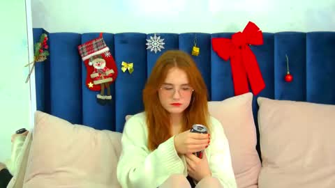 Snapshot of amy__roy chatting on 20, 12, 2025 Amy online show from 20, 12, 2025