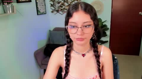 Snapshot of amy_adammss chatting on 20, 11, 2025 amy_adammss online show from 20, 11, 2025
