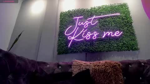 Amy Evans online show from 11, 1, 2025