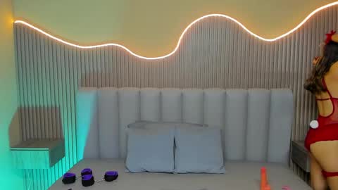 Snapshot of amy_estrellita chatting on 7, 4, 2026 Amy Estrellita online show from 7, 4, 2026