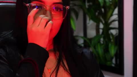 Snapshot of amy_fox2 chatting on 6, 3, 2026 Amy online show from 6, 3, 2026