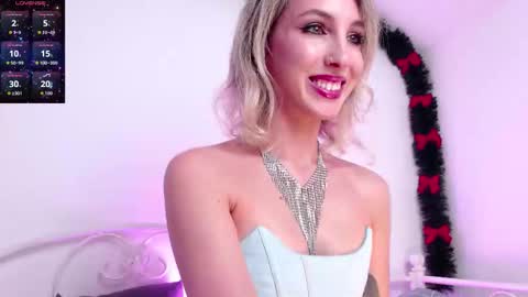 Snapshot of amy_glorious chatting on 21, 12, 2025 Amy online show from 21, 12, 2025