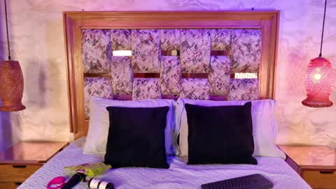 Snapshot of amy_greenee chatting on 1, 4, 2026 amy_greenee online show from 1, 4, 2026