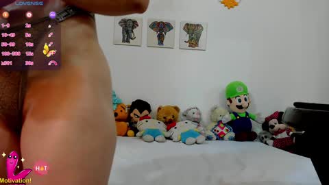Snapshot of amy_jones07 chatting on 21, 1, 2025 Amy online show from 21, 1, 2025
