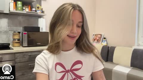 Snapshot of amy_meoww chatting on 14, 1, 2025 amy_meoww online show from 14, 1, 2025