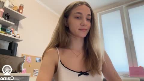 Snapshot of amy_meoww chatting on 10, 3, 2025 amy_meoww online show from 10, 3, 2025