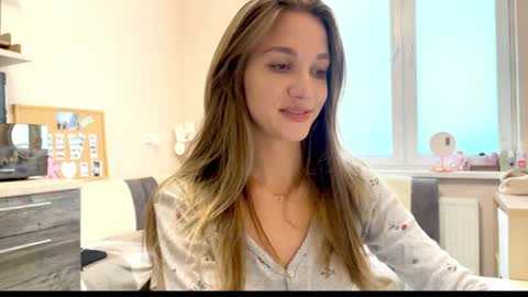 Snapshot of amy_meoww chatting on 2, 4, 2026 amy_meoww online show from 2, 4, 2026