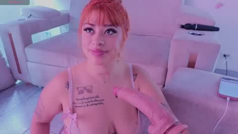 Little Slut Nicolee online show from 14, 6, 2026