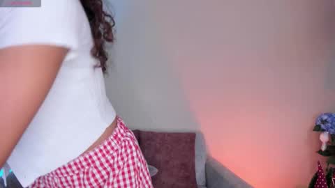 Amely online show from 19, 12, 2025