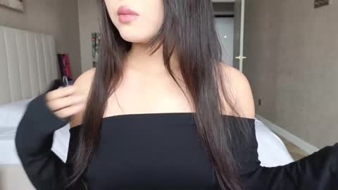 girl next door named Amy online show from 27, 10, 2025