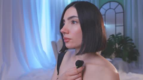 Amy Armstrong online show from 16, 3, 2026