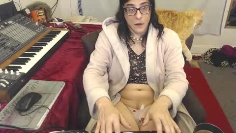 Trashely Gimpson online show from 19, 1, 2026