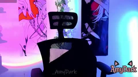 Amy online show from 17, 4, 2026