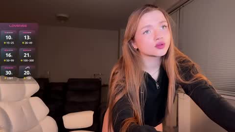 Snapshot of amyjj chatting on 15, 12, 2024 Amy online show from 15, 12, 2024