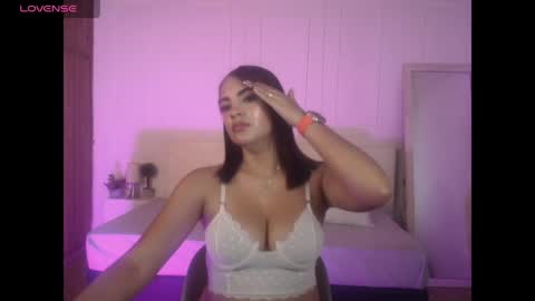 Snapshot of amyjohnsonn chatting on 25, 4, 2026 amyjohnsonn online show from 25, 4, 2026