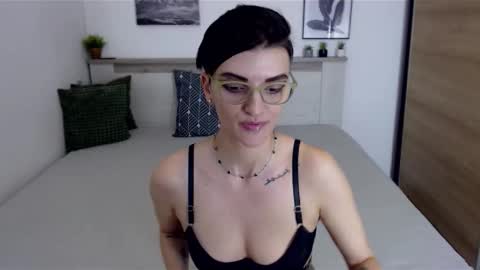 Snapshot of amylexy chatting on 12, 12, 2024 Hi there guys  My pleasure in your hands  pvt is open online show from 12, 12, 2024